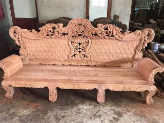 ghế Hoàng Gia gỗ hương đỏ (anh Vinh - Hà Nội)