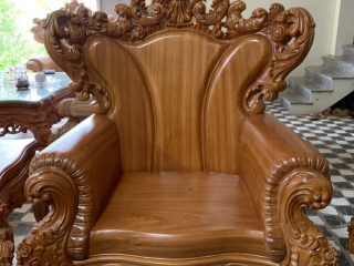 Ghế đơn của bộ sofa hoàng gia