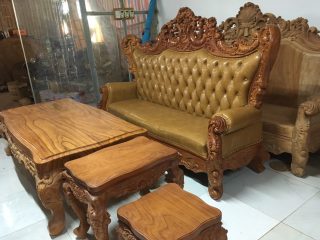 Ghê dài bọc dà bò