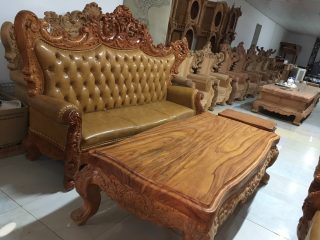 mặt bàn để trơn