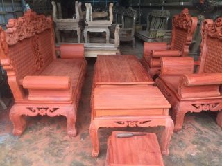 Bộ Hoàng Gia gỗ hương đỏ (anh Minh - Thái Nguyên )