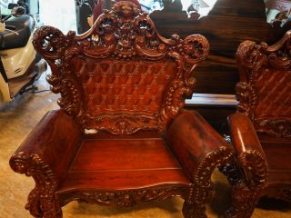 Bộ Hoàng Gia gỗ hương đỏ 8 món (chú Thái - Hà Nam) 9 GHếBộ Hoàng Gia gỗ hương đỏ (chú Thái - Hà Nam)