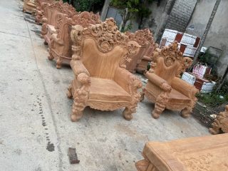 Ghế đơn Hoàng gia gỗ gõ đỏ nguyên khối (anh Phúc - Quảng Ninh)