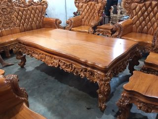 Bộ Sofa Hoàng Gia gỗ gõ đỏ (anh Dân - Quảng Ninh)