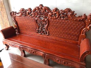 Bộ bàn ghế Hoàng Gia gỗ hương đỏ (chú Đô - Hà Nội)