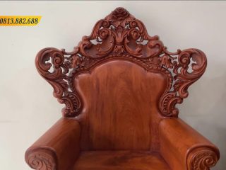 Tựa ghế cũng là 1 tấm đặc nguyên vân veo siêu đẳng cấp