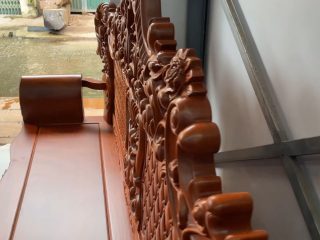 Bộ hoàng gia 6 món gỗ hương đá đục hai mặt của bác Lâm (Thái Nguyên) 41 Ván ghế dài nguyên tấm dày 2cm đóng khuôn tranh dày 4cm