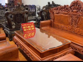 SANG TRONGDANG CAP VOI MAU GHE LOUIS HOANG GIA TAN CO DIEN 1