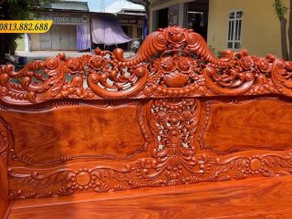 Sieu Pham LOUIS Hoang Gia 10 Mon Go Huong Da ghe dai 15