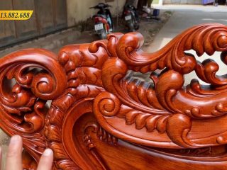 Sieu Pham LOUIS Hoang Gia 10 Mon Go Huong Da ghe dai 2