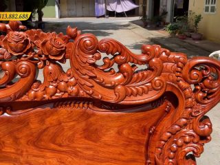 Sieu Pham LOUIS Hoang Gia 10 Mon Go Huong Da ghe dai 4