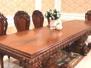 bàn ăn nguyên khối đục tay