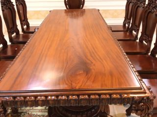 bàn ăn nguyên khối vân tuyển