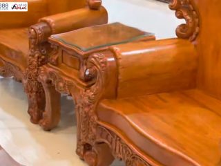 Ban Ghe Hoang Gia Go Huong Da Dep 4