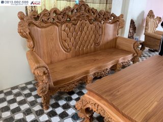 Đoản dài bộ bàn ghế hoàng gia