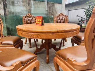 Mẫu bàn ăn tròn khung ván kết hợp 6 ghế louis có tay bọc đệm gỗ gõ đỏ (Anh Thông, Hà Nam) 12 yếm bàn điểm hoa lá tây
