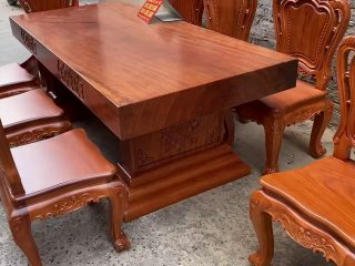 bàn ăn nguyên khối gỗ gõ