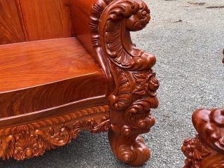 Mẫu bàn ghế hoàng gia louis tân cổ điển gỗ hương đá chân 18 tay 22 siêu vip ( Anh Việt - Gia Lâm) 19 chân bàn nguyên khối 18p