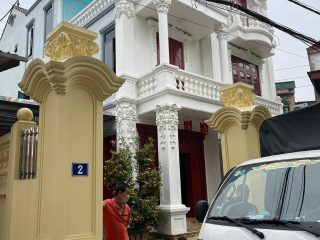 Bộ bàn ghế louis hoàng gia tân cổ điển gỗ hương đá hàng nguyên khối chân 20cm (Chú Nghĩa, Hà Nam) 9 biệt thự nhà khách hàng