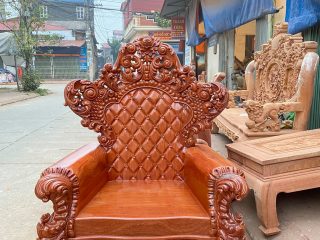 ghế đơn louis hoa hồng lá tây