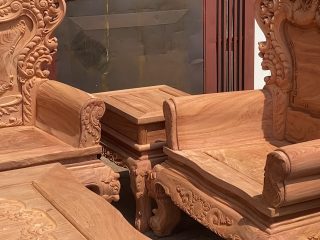 đôn góc gỗ hương đá