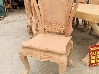 ghế ngồi mặt ván tràn