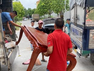 mẫu bàn ăn chữ nhật khung ván