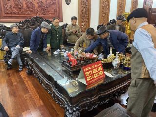 bộ bàn ghế hoàng gia tân cổ điển