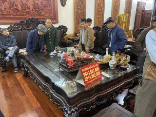 bàn trà nguyên khối dày 10p