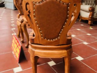 Bộ bàn trà louis hai ghế bọc đệm gỗ gõ đỏ cao cấp (Chú Nam, Vĩnh Phúc) 13 Mặt lưng của ghê louis