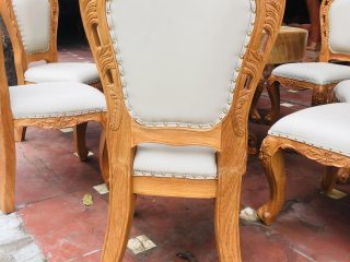 Bộ bàn ăn tròn nguyên khối 8 ghế louis hoàng gia bọc đệm siêu vip (Chị Yến, Ninh Bình) 16 ghế louis chân sau liền vách