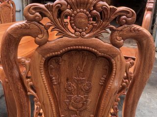 tựa lưng tạo hình ấn tượng đục hồng hạt