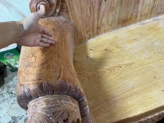 Bộ bàn ghế louis hoàng gia nguyên khối chân 18 6 món gỗ hương đá hoàn thiện mộc (Anh Khôi, Thái Nguyên) 35 tay đoản ôm cong