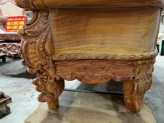 Bộ bàn ghế louis hoàng gia nguyên khối chân 18 6 món gỗ hương đá hoàn thiện mộc (Anh Khôi, Thái Nguyên) 44 yếm quây tứ diện đục hoa lá