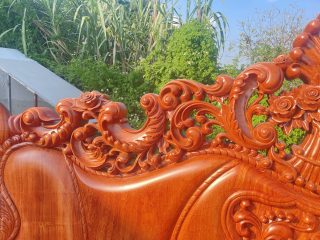 Bộ bàn ghế louis hoàng gia nguyên khối 10 món gỗ hương đá siêu vip (Anh Đình, Vĩnh Phúc) 21 họa tiết hoa hồng lá tây