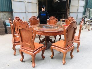 bộ bàn ghế ăn phong cách hoàng gia