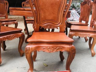 mẫu ghế louis hoa lá tây hoàng gia