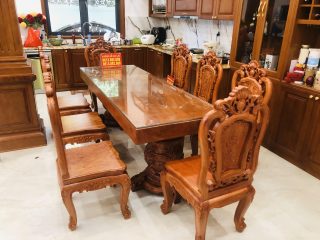 Bộ bàn ghế ăn phong cách louis hoàng gia