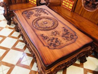 mặt bàn nguyên khối đục hoa lá tây