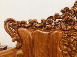 Siêu phẩm bàn ghế hoàng gia nguyên khối gỗ hương đá cao cấp (Chú Tân, Thái Nguyên) 25 vai ghế hoa lá tây