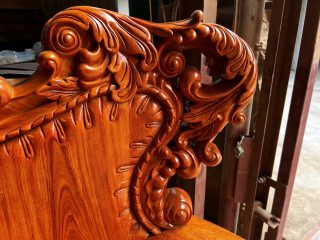 Siêu phẩm bàn ghế louis hoàng gia nguyên khối chân 18 6 món gỗ Hương Đá (Chú Định, Hải Phòng) 23 vai ghế tạo hình lá tây