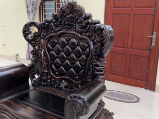 vách ghế đục tỉa tinh xảo