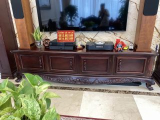 Siêu phẩm bàn ghế Louis Pháp 10 món và kệ tivi gỗ cẩm lai hàng vip (Chú Tịnh, Thanh Hóa) 21 mẫu kệ tivi gỗ cẩm