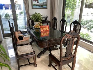 Siêu phẩm bàn ghế Louis Pháp 10 món và kệ tivi gỗ cẩm lai hàng vip (Chú Tịnh, Thanh Hóa) 22 mẫu bàn ăn 8 ghế tiện dụng