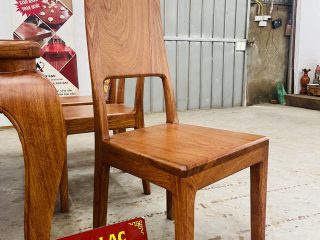 mặt ngồi ván tràn liền tấm