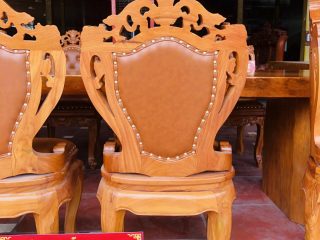 lưng ghế giữ trơn