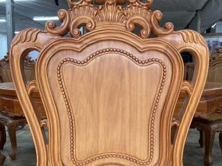 Bàn ăn tròn 10 ghế louis gỗ gõ đỏ cao cấp (Anh Vũ, Thái Bình) 20 lưng tựa ghế louis hoàng gia