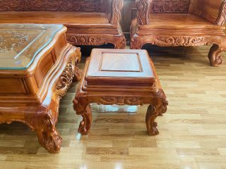 Bàn giao bộ bàn ghế hoàng gia 6 món và kệ tivi gỗ hương đá (Anh Tuấn, Hà Nam) 26 đôn con louis hoàng gia