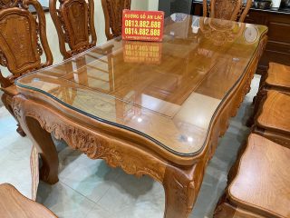 mẫu bàn ăn hoàng gia gỗ hương