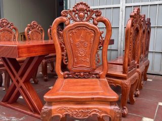 ghế ăn mặt khung ván